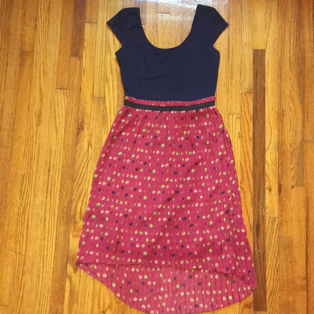 NWOT pleated high-low dress